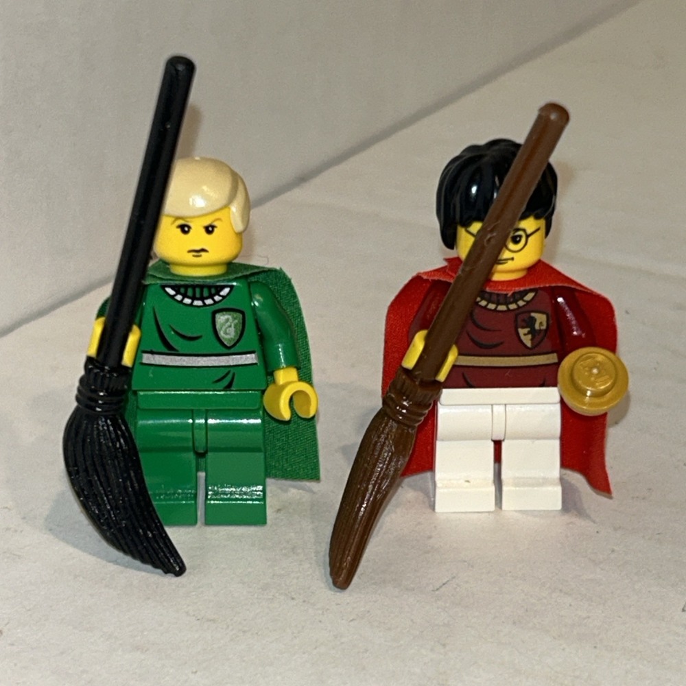 LEGO‎ Harry Potter Minifigures 4726 Draco Malfoy & Harry Quidditch w/ Brooms